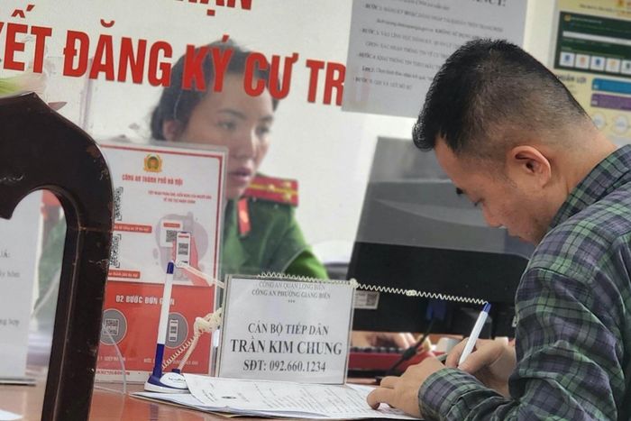 Hà Nội dừng yêu cầu phụ huynh xác nhận cư trú cho con chuyển cấp học-1