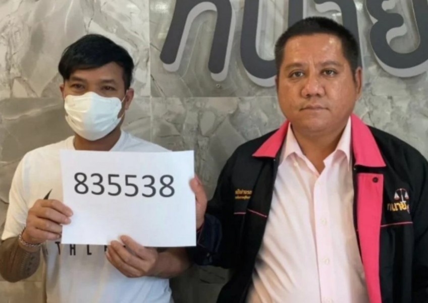 Vợ giấu chồng, kết hôn với người mới sau khi trúng số-1