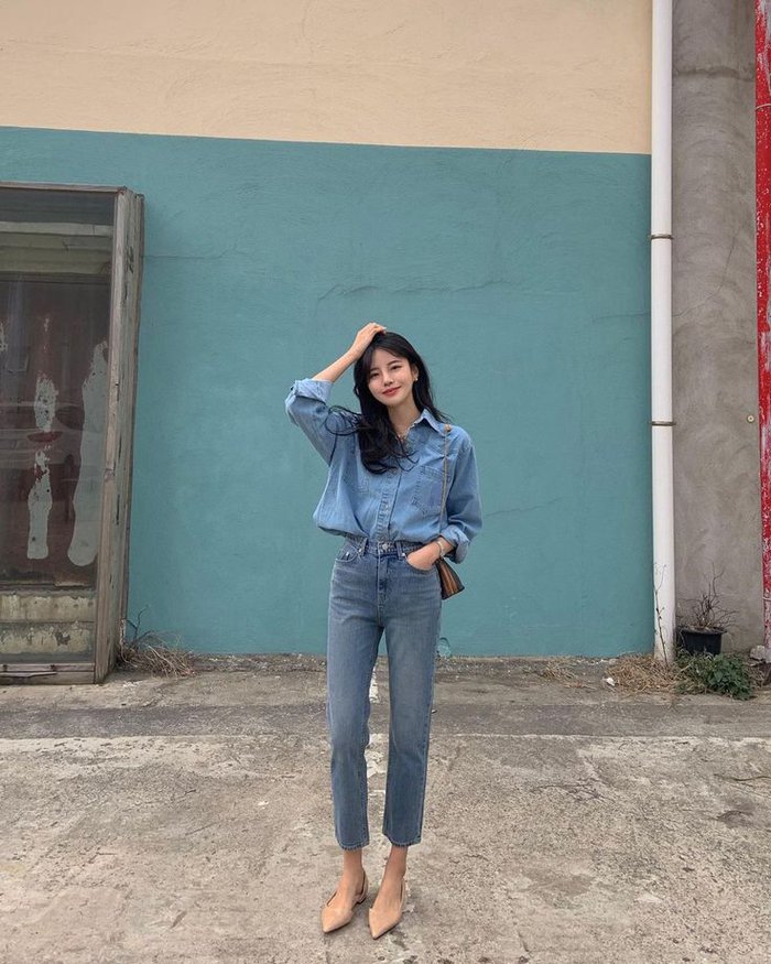 Kiểu áo sơ mi tôn da cứ mặc lên là trẻ thêm vài tuổi-2