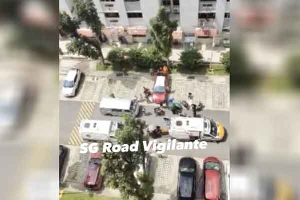 Bố lùi ô tô không quan sát, con gái 21 tháng tuổi chết thương tâm-4