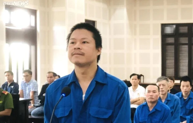 Cựu công an cầm đầu đường dây tráo sổ đỏ, chiếm đoạt hơn 6 tỷ đồng-1