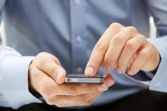 Trong nhóm phụ huynh, cha mẹ hãy tránh 4 hành vi này nếu không sẽ khiến con xấu hổ và dễ bị cô lập