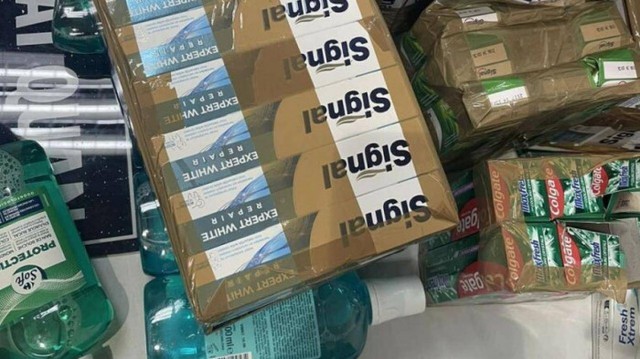 Đình chỉ 4 tiếp viên Vietnam Airlines xách thuốc lắc và ma túy về Việt Nam-2