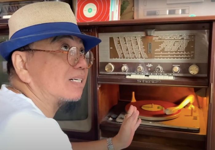 Sau sóng gió, nghệ sĩ Hồng Tơ sống thảnh thơi bên vợ trẻ kém 23 tuổi-6