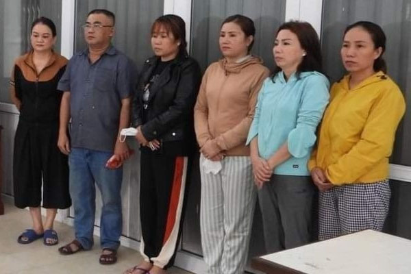 Ô tô lao xuống kênh, nữ tài xế tử vong-3