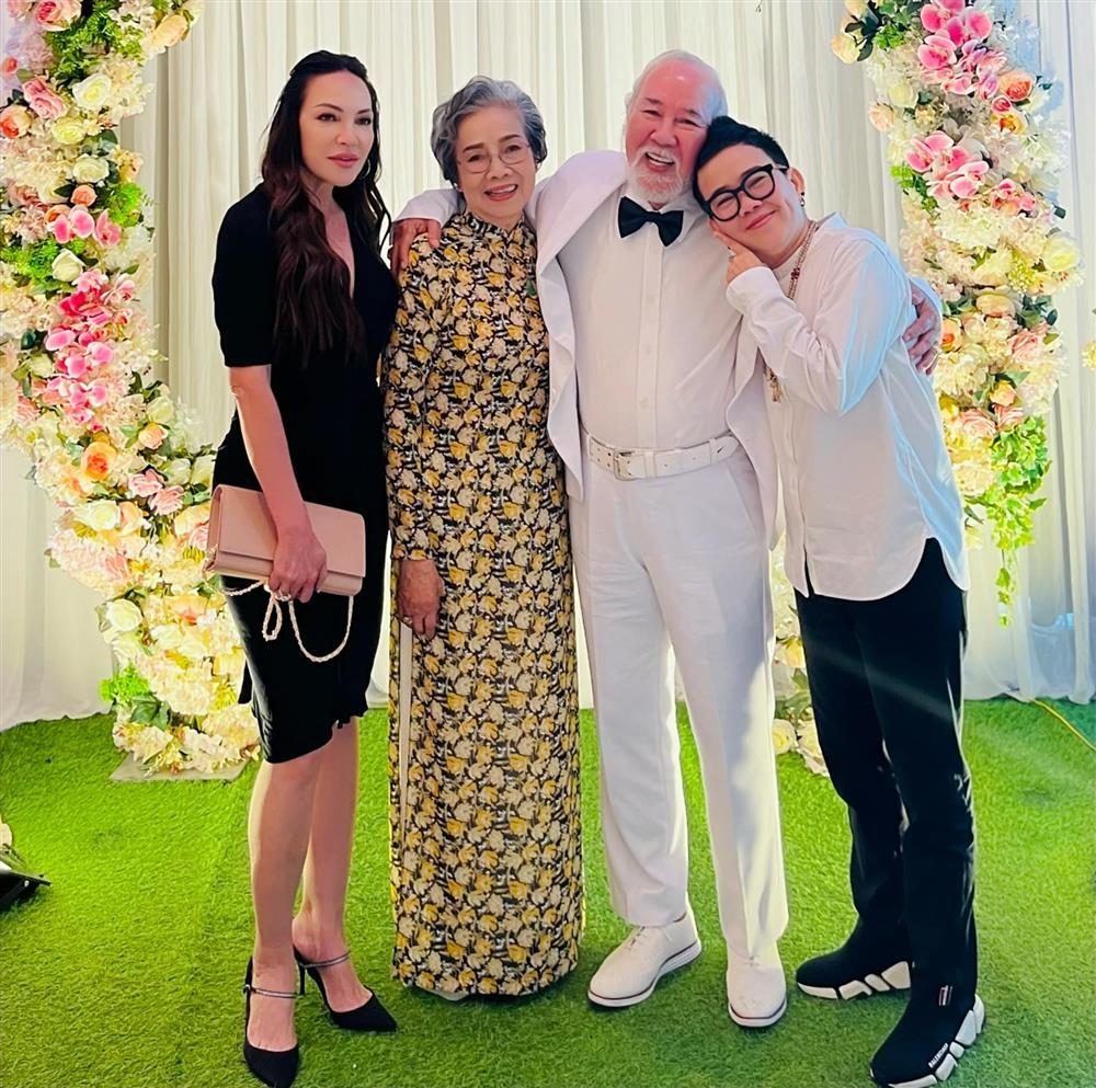 Phương Uyên mừng sinh nhật Thanh Hà, nói lời tình bể bình-7