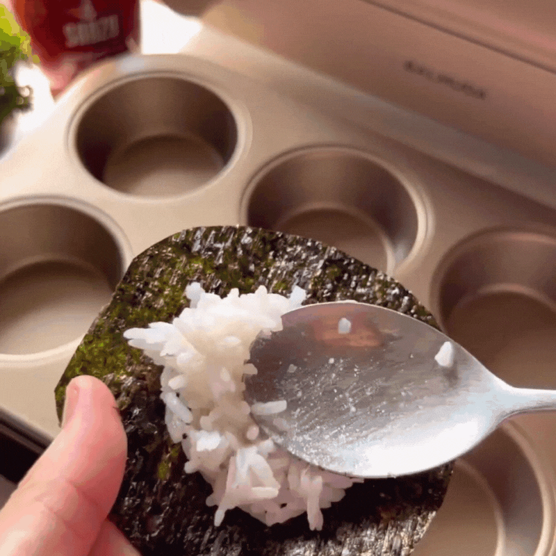 Cách làm sushi nướng vừa nịnh mắt ăn lại cực ngon, mang đãi khách miễn chê-7