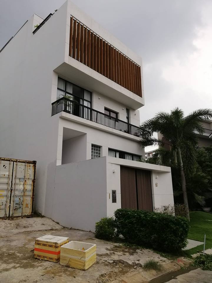 Cơ ngơi hơn 20 tỷ của Noo Phước Thịnh: Đẹp từ ngoài vào trong, mê nhất phòng khách và bộ bàn ăn-1