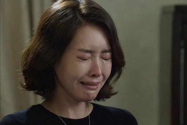 Tôi sinh con mẹ chồng không đến chăm, khi gọi điện báo tin vui tình cờ nghe được cuộc nói chuyện của bà, nước mắt tôi giàn giụa-1