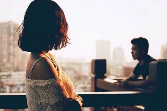 Trở về nhà sau ly hôn, những lời bố nói khiến tôi khóc nghẹn