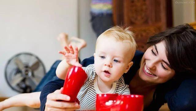 6 tháng tuổi là giai đoạn then chốt trong quá trình phát triển của trẻ, nếu bỏ qua những chi tiết này bé dễ ốm vặt liên tục-3