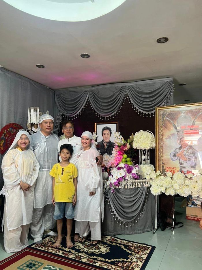 Bình Tinh phản hồi khi bị trách móc cười bên di ảnh NSƯT Vũ Linh-1