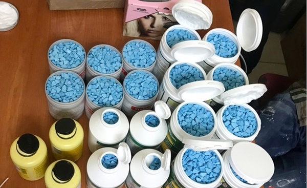 4 nữ tiếp viên và loạt vụ vận chuyển ma túy qua đường hàng không-13