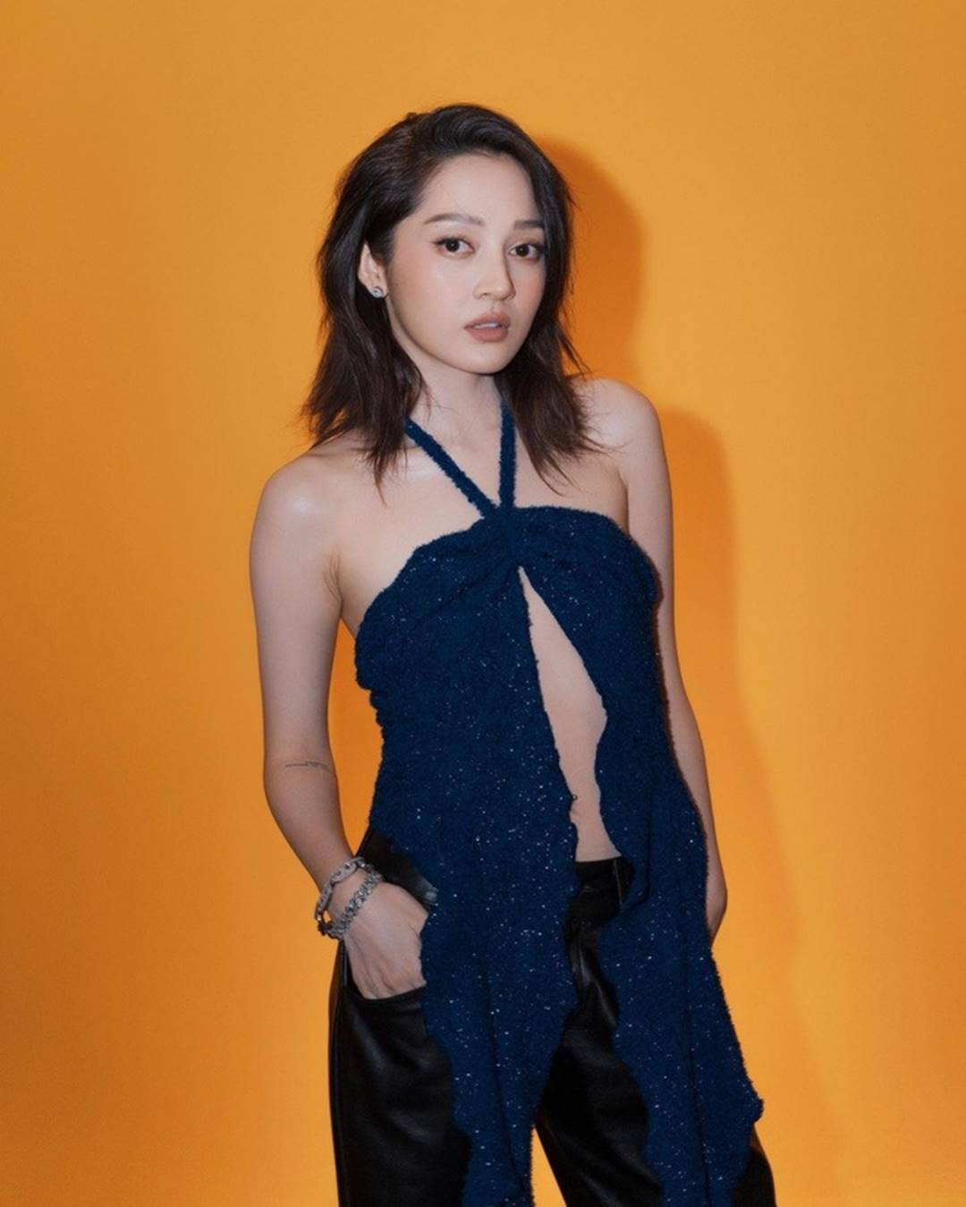 Sự khiếm nhã quanh tin đồn Bảo Anh, Midu mang thai-2