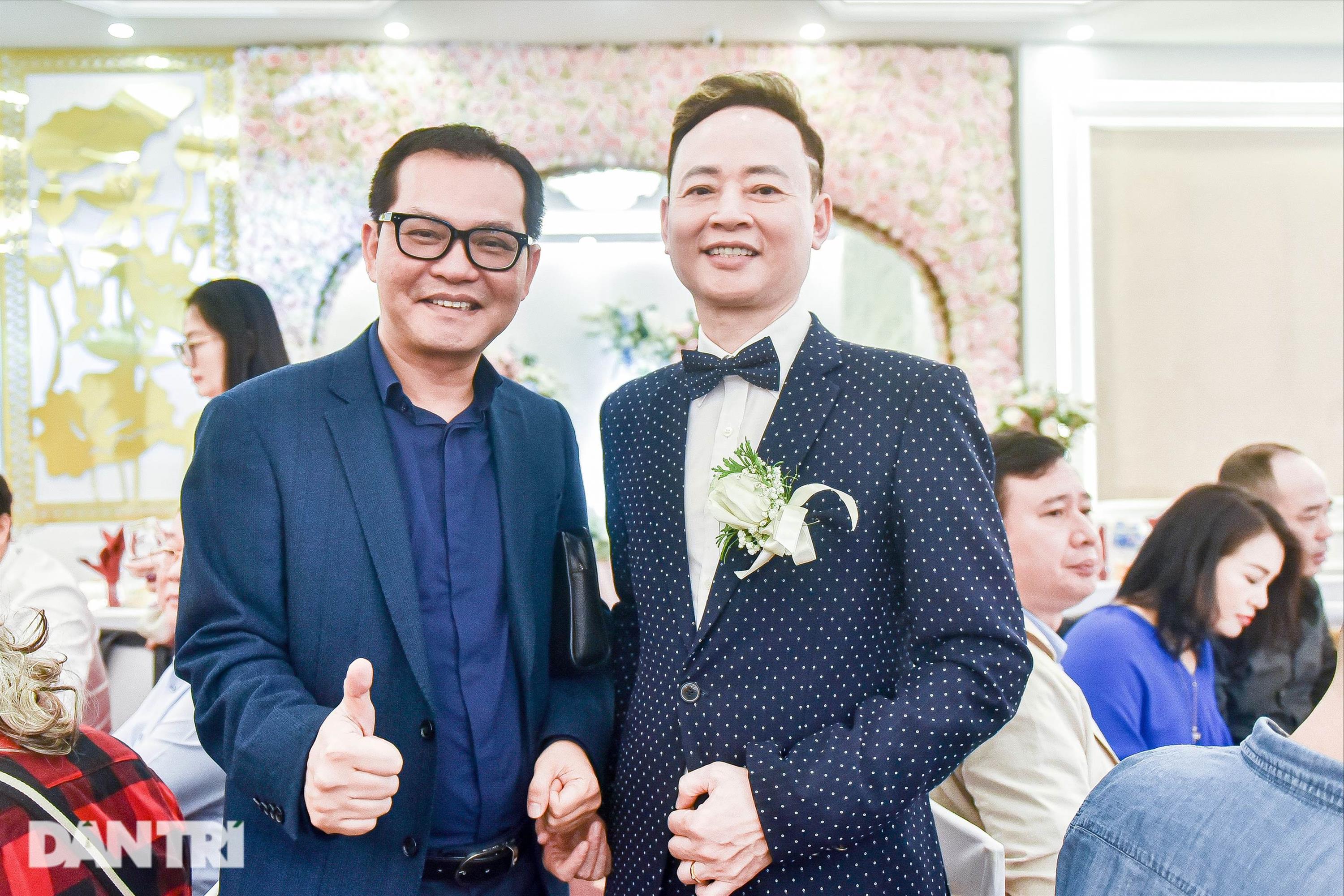 Tùng Dương Người phán xử run khi cưới lần 4-12