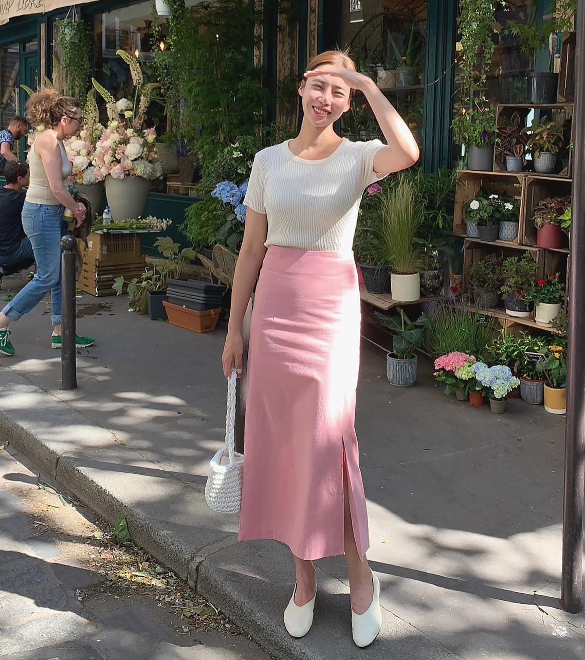 5 mẫu chân váy nên có trong tủ đồ của nàng ngoài 30 tuổi-5