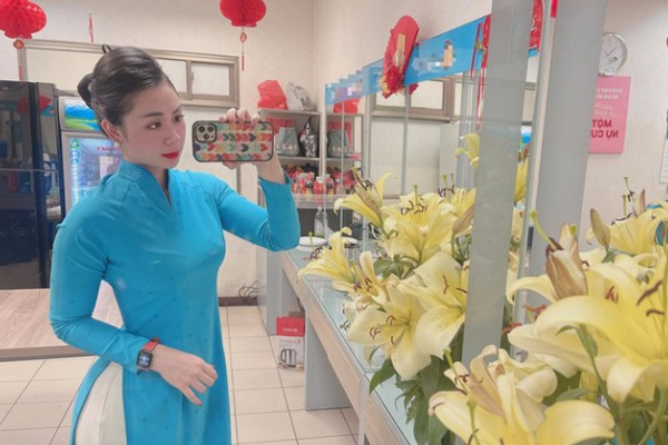 Mang hơn 5kg cây thuốc phiện ra cổng trường đại học bán-2