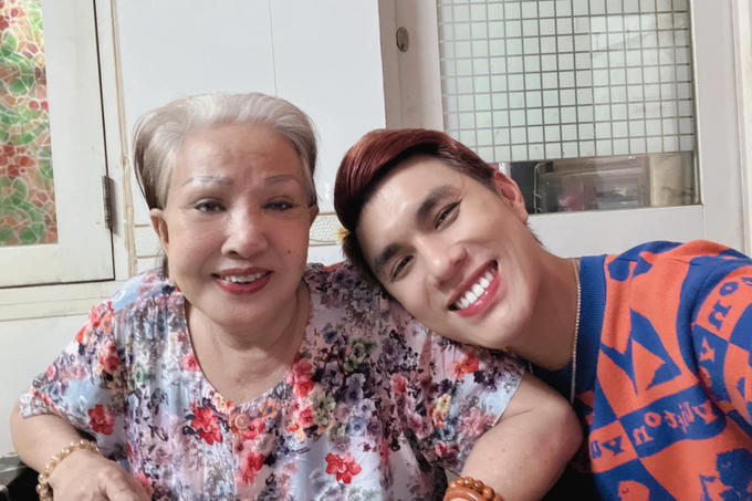 Nghệ sĩ Hồng Nga bị YouTuber tìm đến nhà làm phiền, tinh thần suy sụp-2