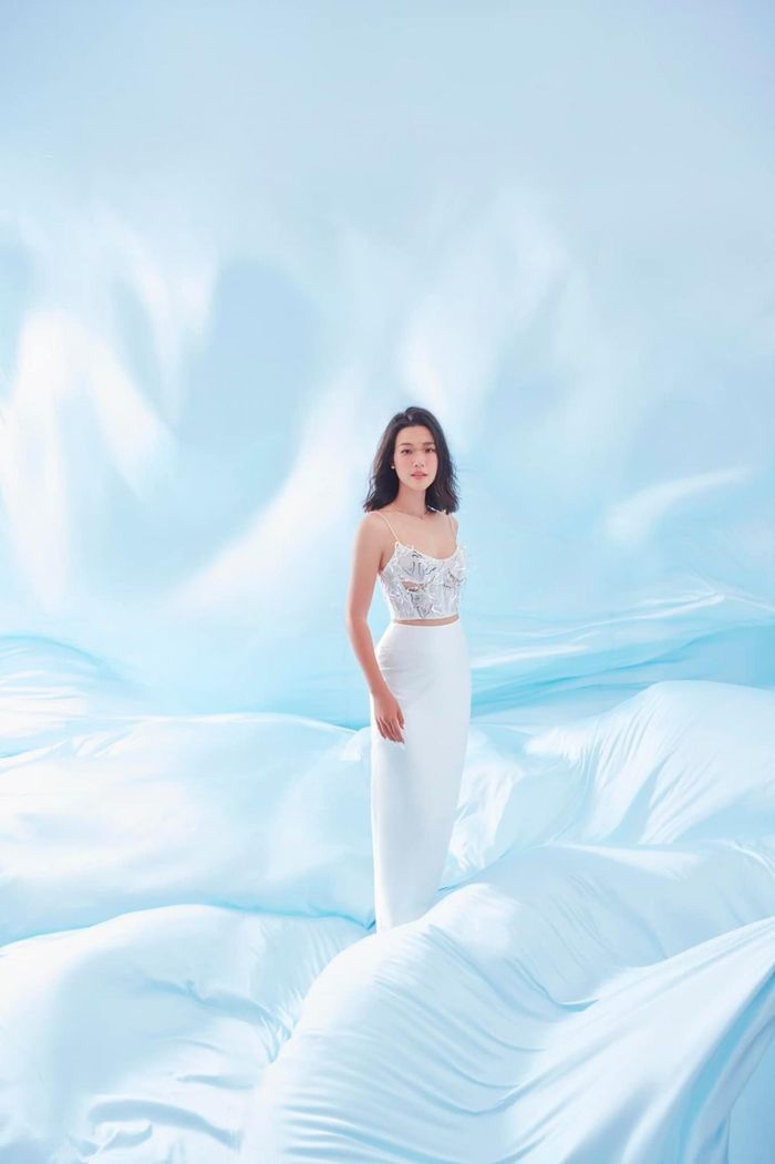 Hoàng Oanh ngày càng đẹp và bận rộn hơn sau biến cố ly hôn-10