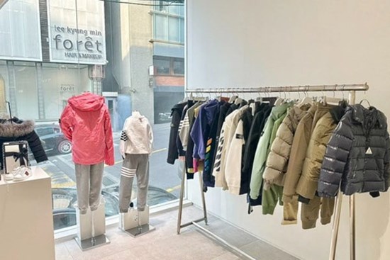 Những đứa trẻ Hàn Quốc vừa chào đời đã dát đồ hiệu: Nỗi ám ảnh mang tên 'quyền lực địa vị'