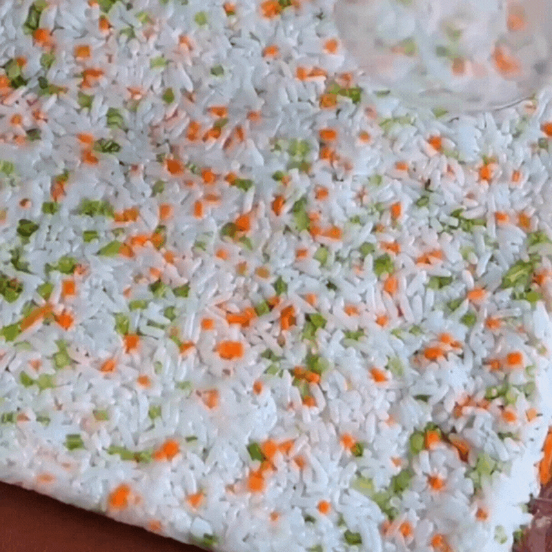 Nhà còn cơm nguội cứ mang ra làm món này, đảm bảo ăn ngon, hết cái vèo!-3