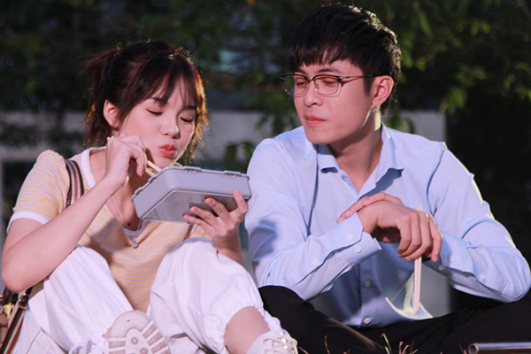 Chồng khóc lóc, quỳ xuống chân xin tha thứ sau mỗi lần đánh tôi-2