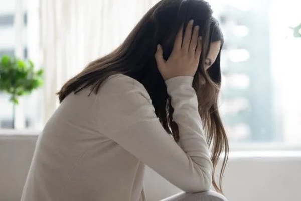 Chỉ qua một thay đổi nhỏ, người chồng phát hiện vợ mắc trầm cảm và hành trình giúp vợ trị bệnh đầy ngưỡng mộ-1