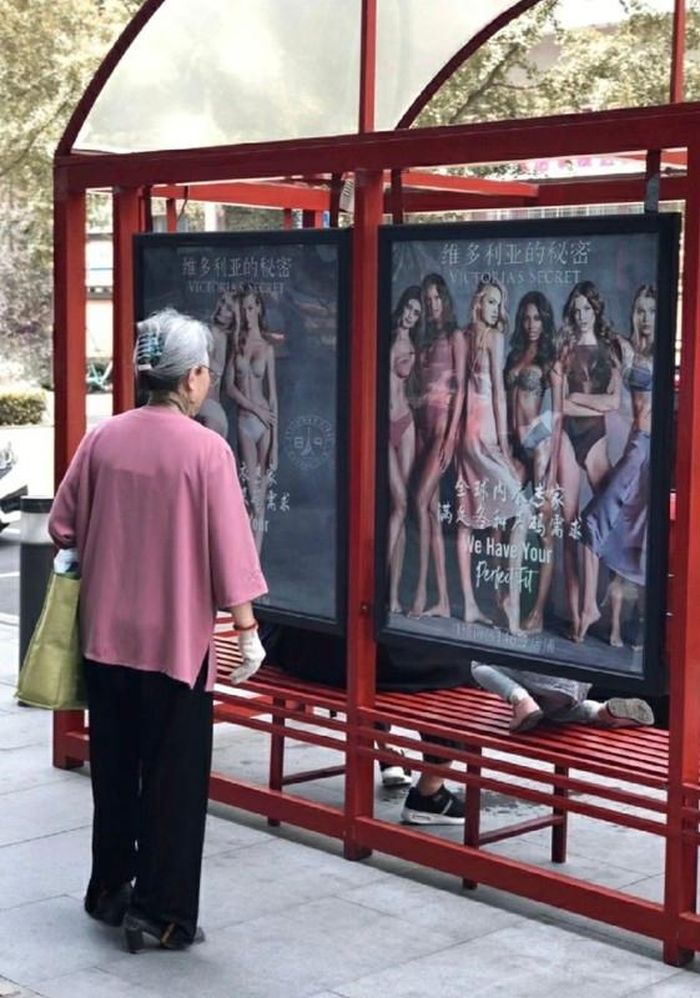 Cụ bà U70 khí chất ngút ngàn, Gen Z chạy theo không kịp-4