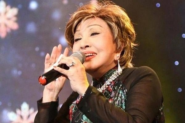 Nghệ sĩ Hồng Nga bị làm phiền: Tinh thần hoảng loạn, có người tới là chạy vào phòng, đóng cửa, tắt đèn-3