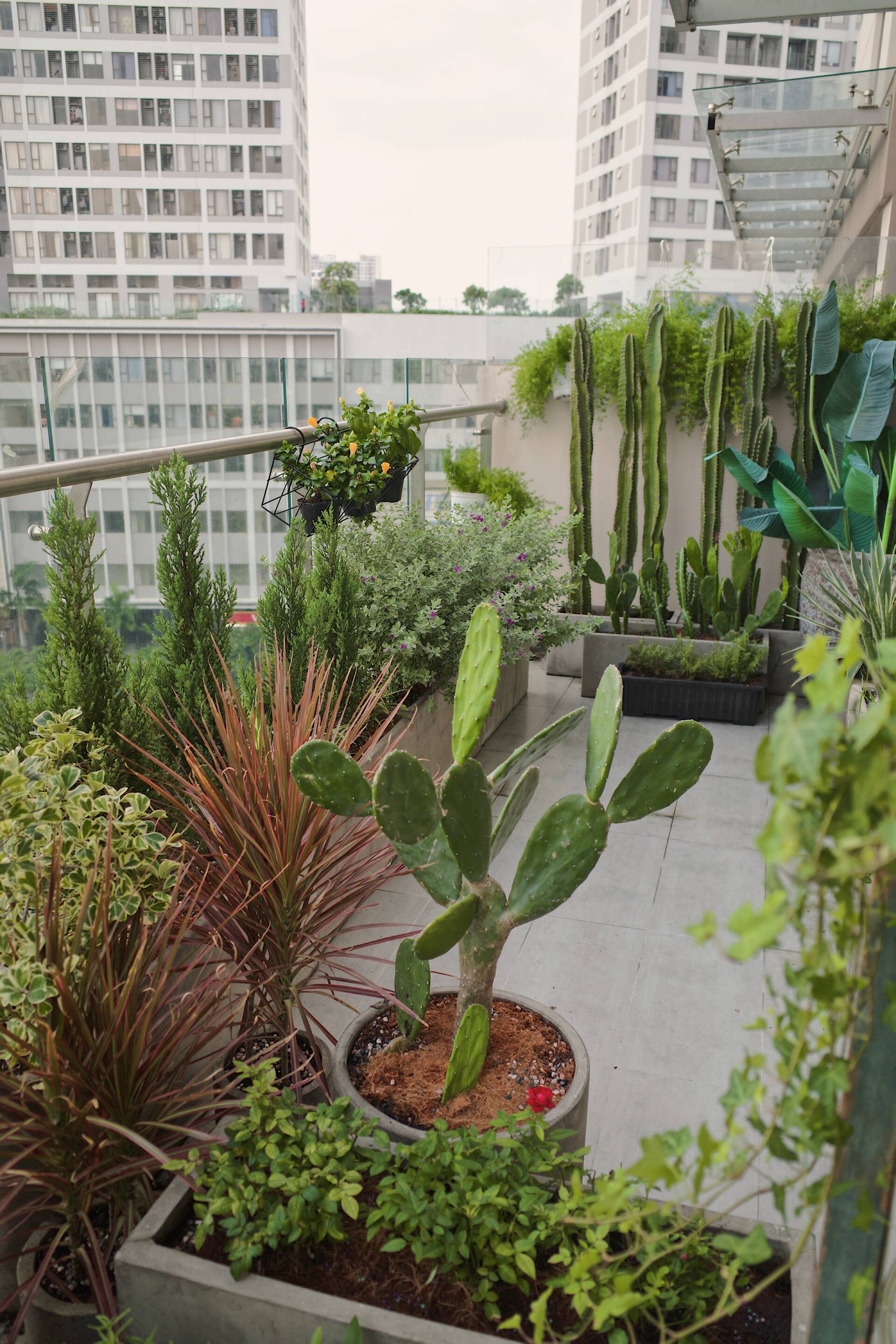 Căn hộ style vintage của Châu Bùi: Có ban công siêu rộng, nội thất chưa đến 200 triệu-12