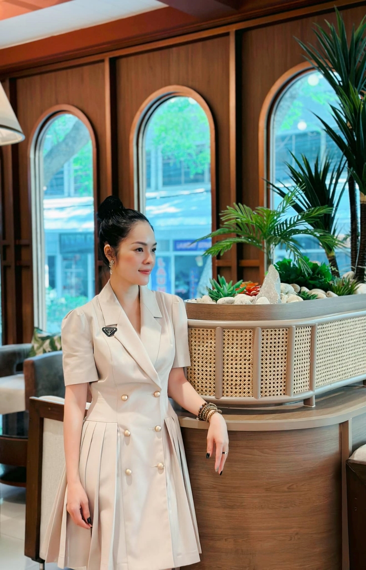 Dương Cẩm Lynh sau vụ nợ 6 tỷ, thừa nhận từng đánh bài: Cuộc sống hiện tại thế nào?-4