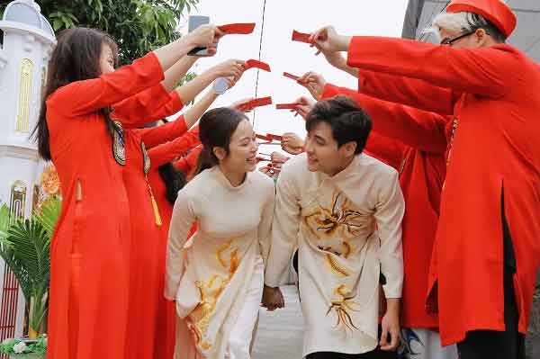 Chàng trai sở hữu loạt clip hàng triệu lượt xem và chuyện lên xe hoa chỉ sau 3 lần gặp mặt-3