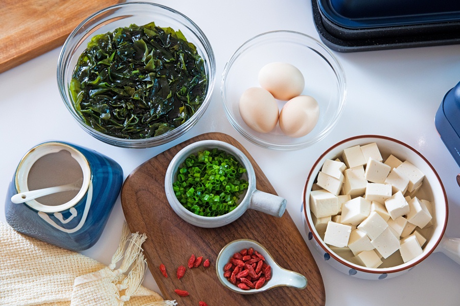 Mách chị em món canh nấu nhanh ăn ngon vừa giúp đẹp da lại giảm cân hiệu quả-1