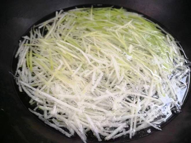 Rẻ như cho nhưng siêu giàu canxi, thứ này đem vo viên rồi nấu được món trẻ con mê tít-2