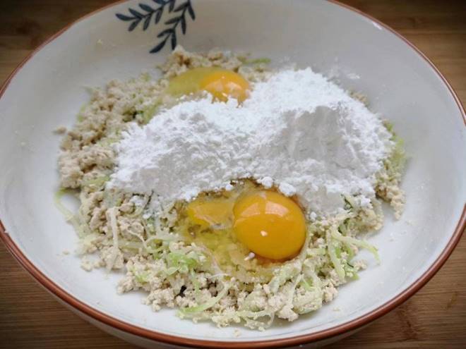 Rẻ như cho nhưng siêu giàu canxi, thứ này đem vo viên rồi nấu được món trẻ con mê tít-5