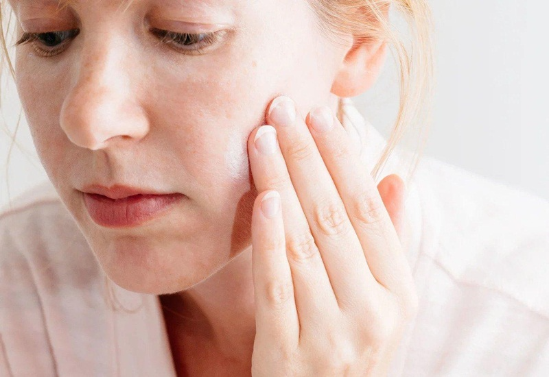 Vì sao bôi kem chống nắng mà da vẫn đen sạm?-7