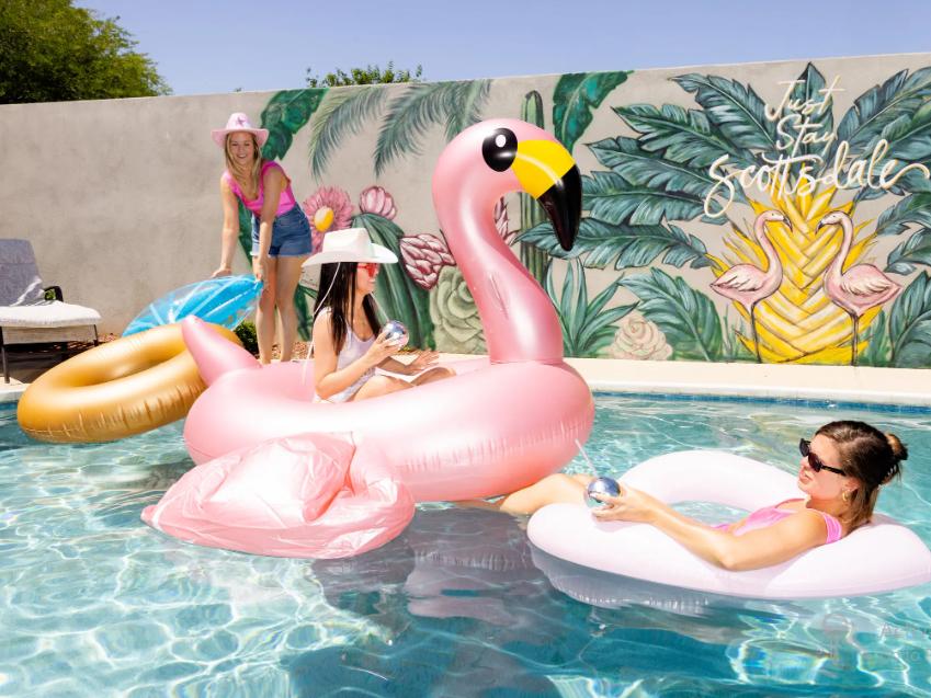 Tiệc chia tay độc thân xa hoa của con nhà giàu-4