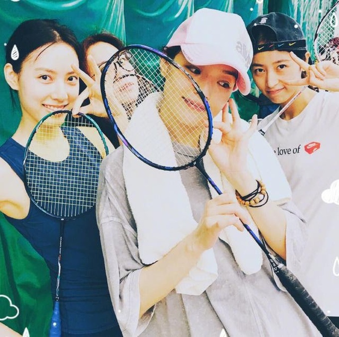 Sắc vóc quyến rũ và cuộc sống an yên của Thư Kỳ ở tuổi 47-7