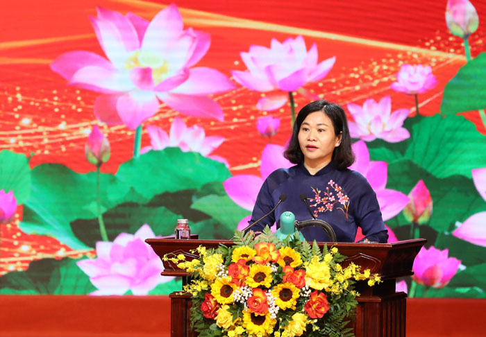 Gặp mặt 552 chiến sĩ cách mạng nhân kỷ niệm 50 năm chiến thắng trở về”-9