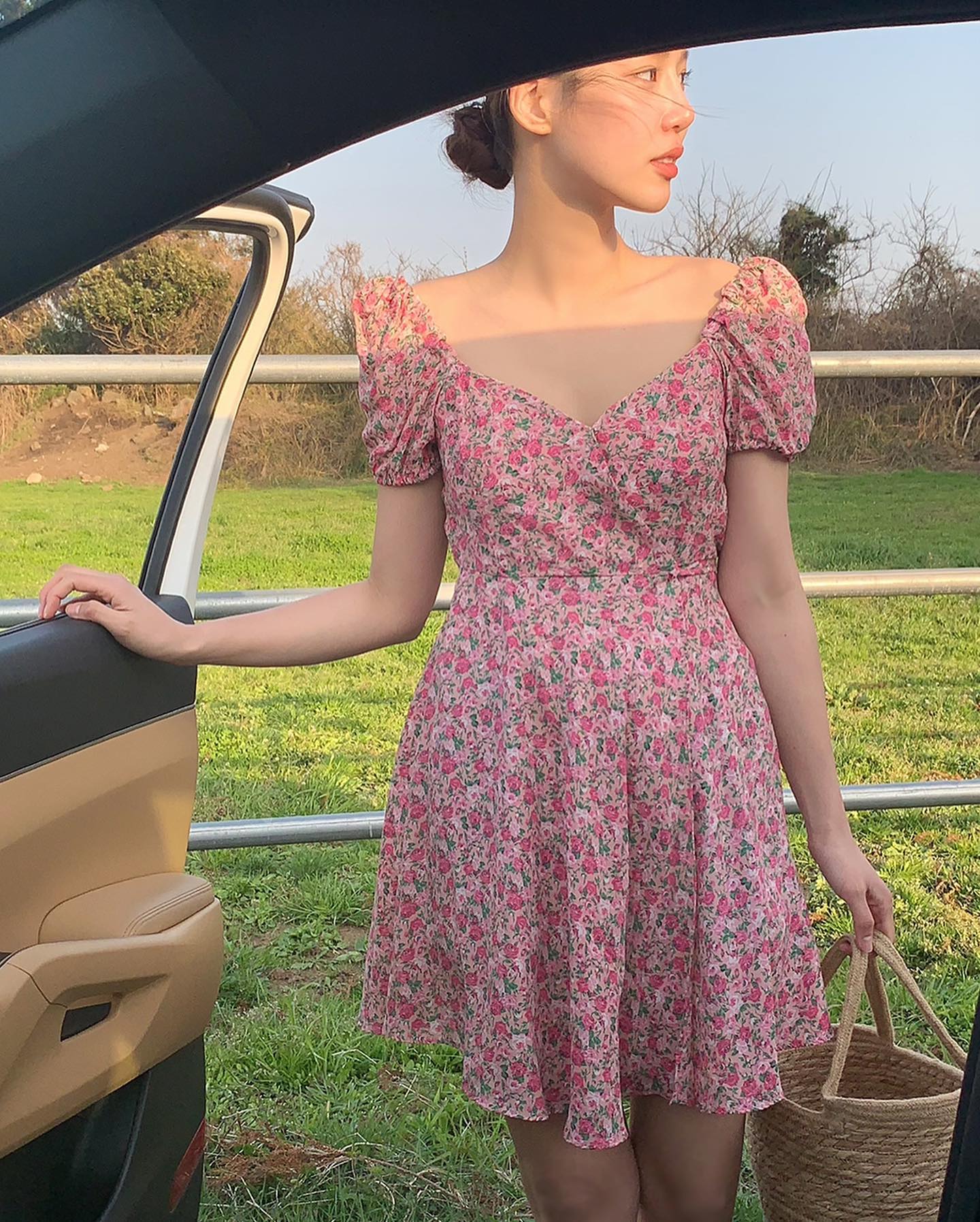 4 kiểu váy mùa hè hack tuổi, chị em nên sắm để mặc đẹp hơn-3