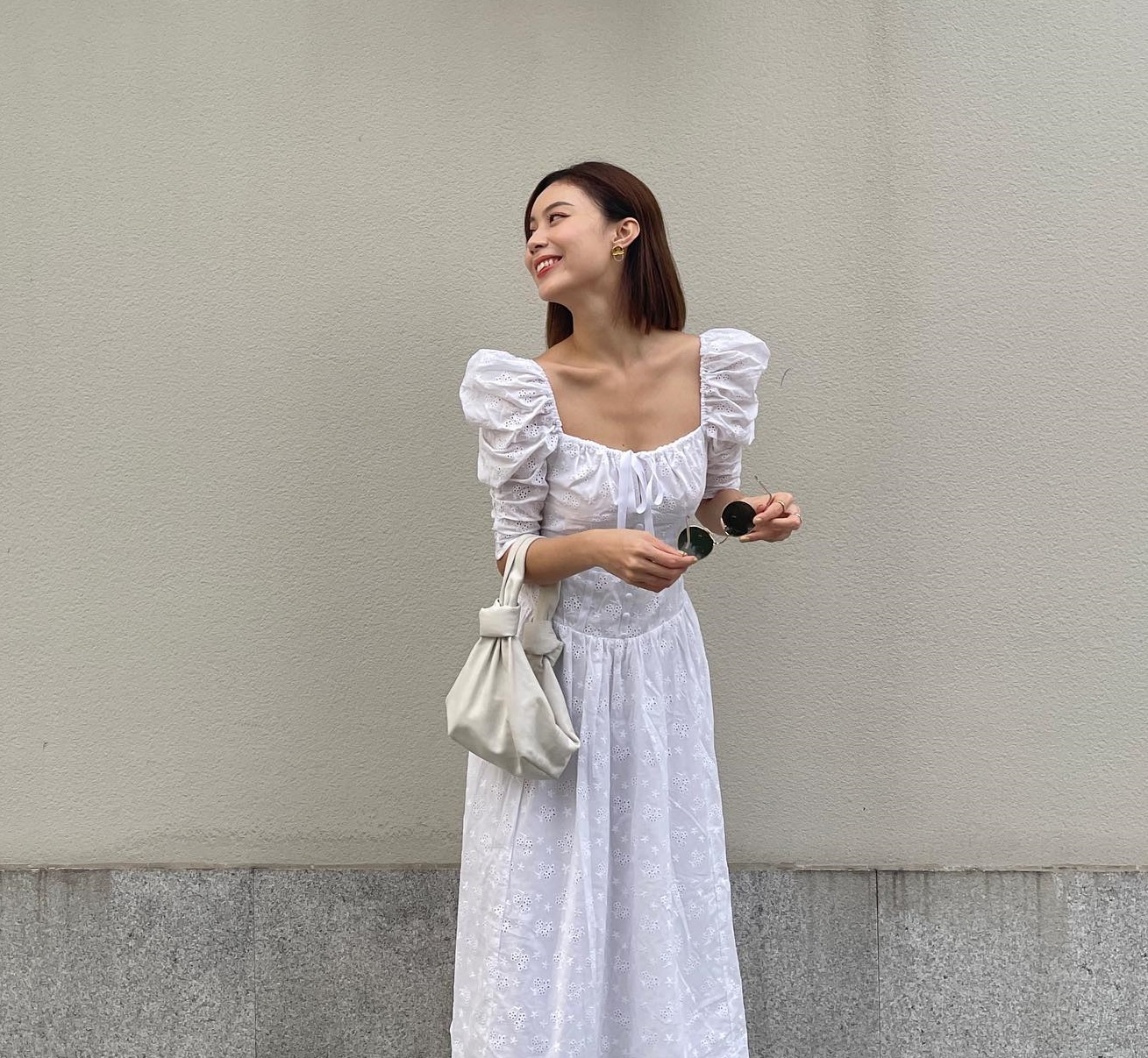 4 kiểu váy mùa hè hack tuổi, chị em nên sắm để mặc đẹp hơn-8