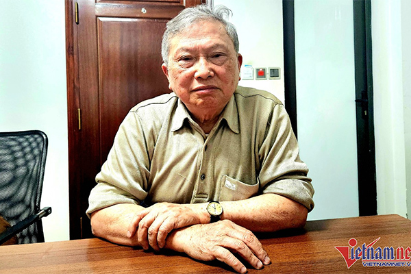 Nam sinh lớp 8 nát cả tay, chân sau vụ nổ lớn-2