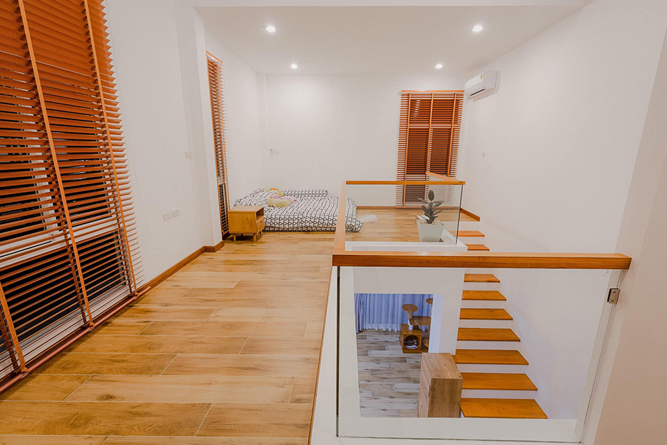 Ngôi nhà 2 tầng theo phong cách Muji, đẹp nhẹ nhàng mà không kém phần hiện đại và tiện nghi-8