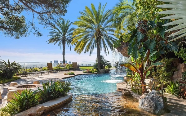 4 ngôi nhà xảy ra án mạng rùng rợn nhất nước Mỹ: Không ai mua nhưng giá bán vẫn trên trời”, câu chuyện đằng sau khiến người dũng cảm nhất cũng tháo chạy-11