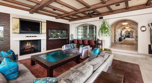 4 ngôi nhà xảy ra án mạng rùng rợn nhất nước Mỹ: Không ai mua nhưng giá bán vẫn trên trời”, câu chuyện đằng sau khiến người dũng cảm nhất cũng tháo chạy-12