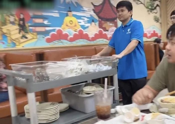 Khoa Pug và Vương Phạm bất ngờ nối lại tình xưa gây chú ý-8