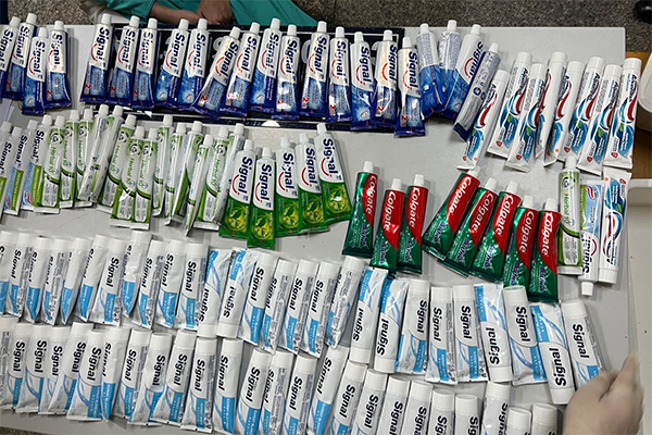 Buộc thôi việc 4 tiếp viên hàng không tham gia xách hơn 11kg ma túy-2