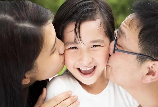 1 kiểu nuôi dạy mà cha mẹ tưởng tốt nhưng thực ra lại gây hại: Dễ khiến trẻ ảo tưởng, sống kiểu con nhà lính, tính nhà quan-1