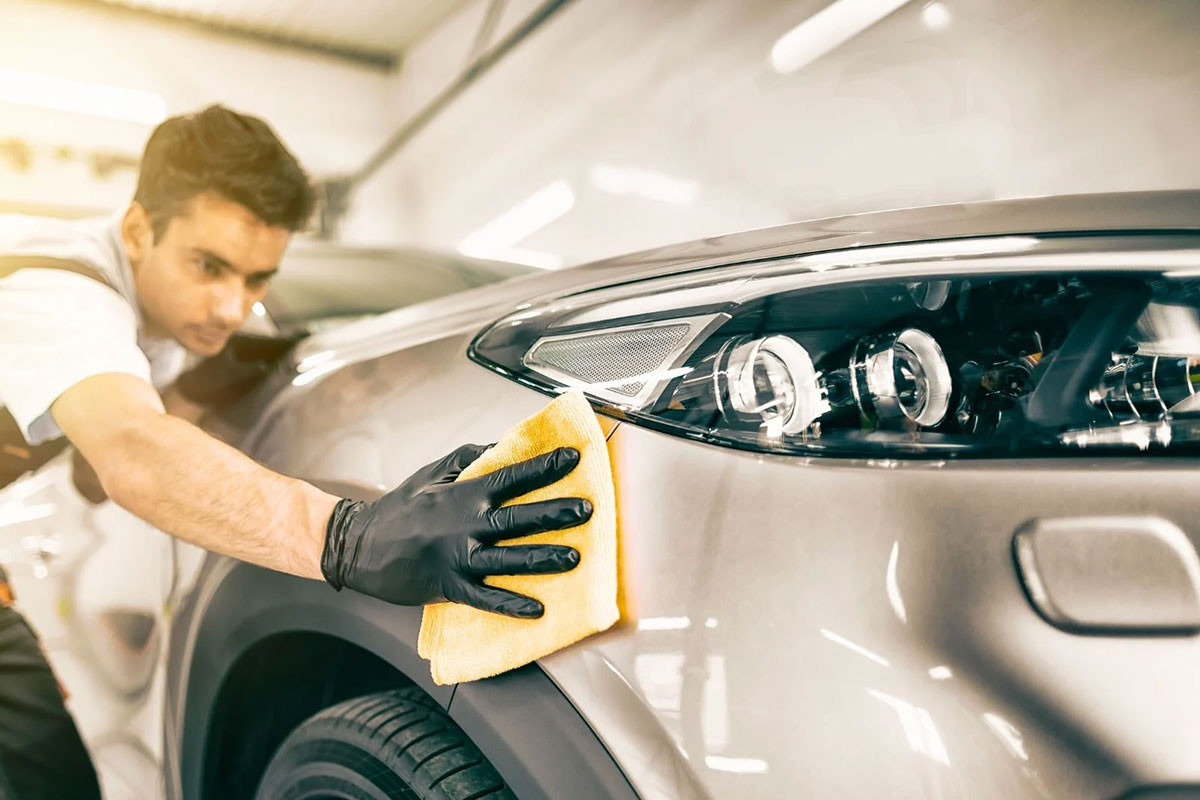 Cách gỡ bỏ decal ô tô hiệu quả và sạch sẽ-6