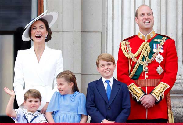 Vợ chồng William và Kate tranh cãi với Cung điện về lễ đăng quang của Vua Charles-1